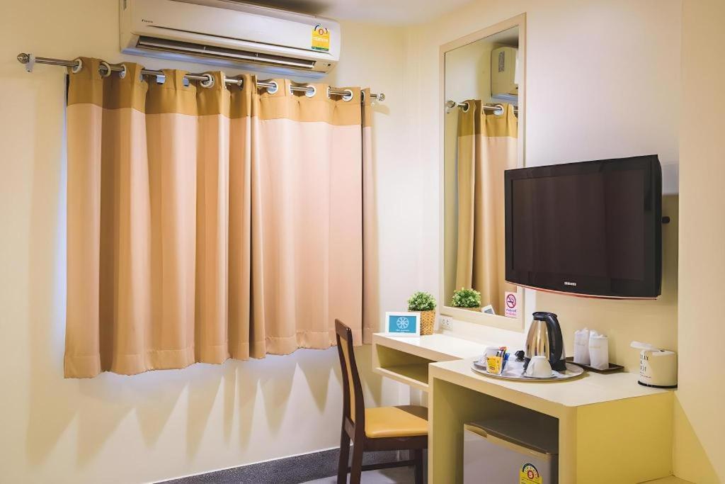 New Suanmali Hotel Bangkok Luaran gambar