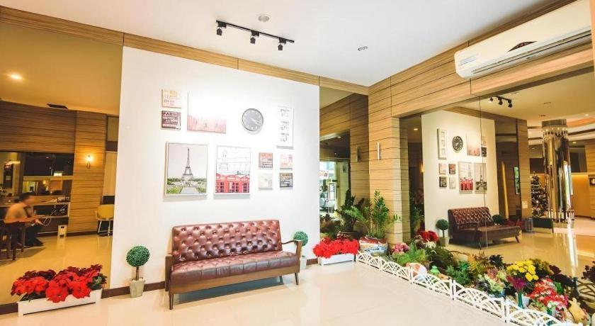 New Suanmali Hotel Bangkok Luaran gambar